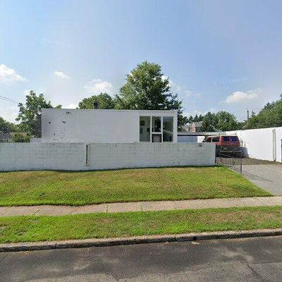 123 Risoli Ter, South Plainfield, NJ 07080