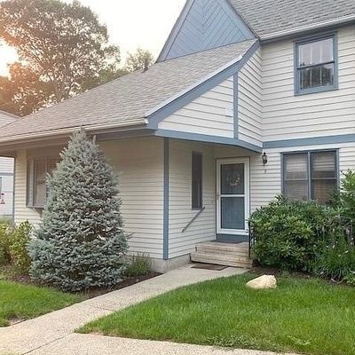 124 S Montowese St #5, Branford, CT 06405