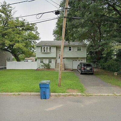 126 Edwards Ave, Piscataway, NJ 08854