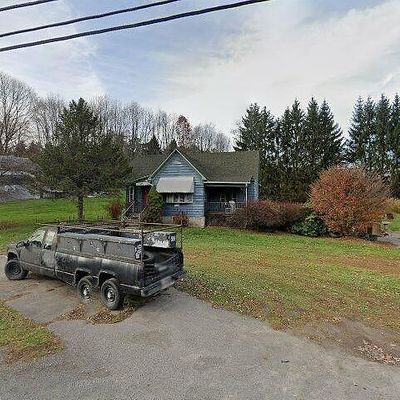 1279 Roosevelt Hwy, Waymart, PA 18472