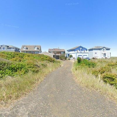 1289 Ocean Shores Blvd Sw, Ocean Shores, WA 98569