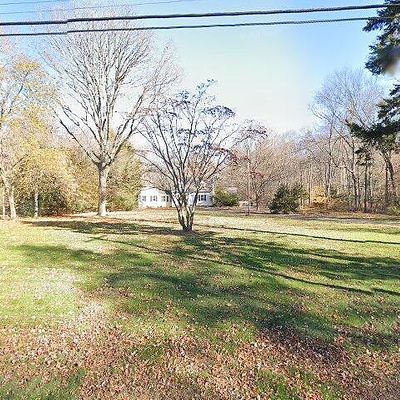 129 Rimmon Rd, Woodbridge, CT 06525