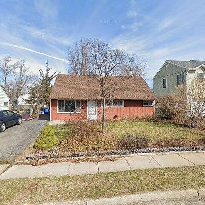 13 Ashley Rd, Edison, NJ 08817