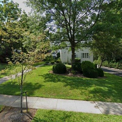 13 Cross St #D, Madison, NJ 07940