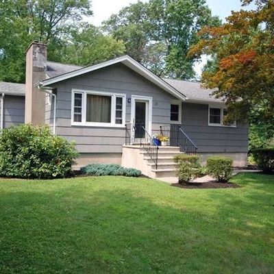 13 Inwood Rd, West Milford, NJ 07480