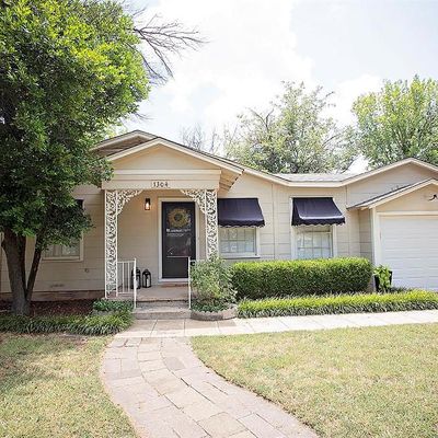 1304 Morningside Ave, Graham, TX 76450