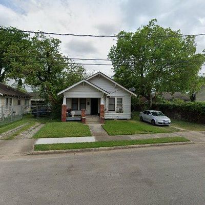 1309 Luzon St, Houston, TX 77009