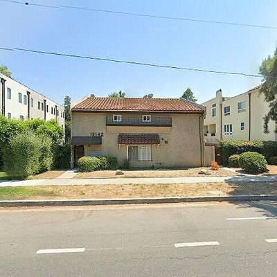 13142 Riverside Dr, Sherman Oaks, CA 91423