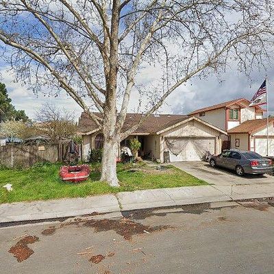 1321 Cape Cod Dr, Modesto, CA 95358