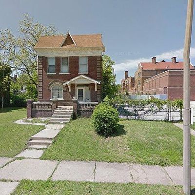 1321 Laurel St, Saint Louis, MO 63112