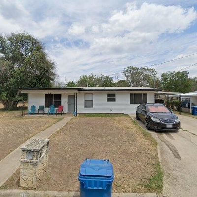 116 Pearl St, Kerrville, TX 78028