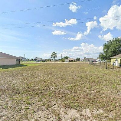 117 Nw 29th St, Cape Coral, FL 33993