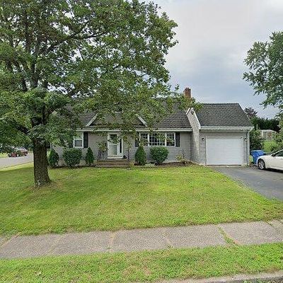 118 Scott Dr, Manchester, CT 06042