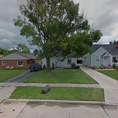 1183 Elmwood Rd, Cleveland, OH 44124