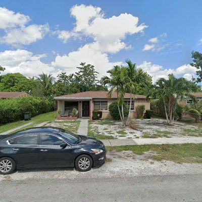 1185 Nw 128 Th Ter, North Miami, FL 33168