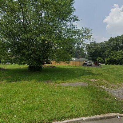 12 Fred Vereen Jr Rd, Lawrence Township, NJ 08648