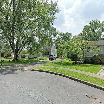 12 Glenview Ln, Downingtown, PA 19335