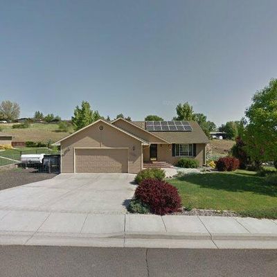 1201 Sw Theta Ct, Pendleton, OR 97801