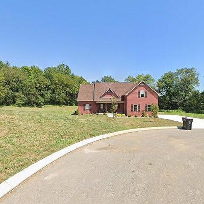 1202 Goose Dr, Springfield, TN 37172