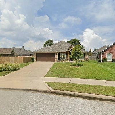 1203 Encore Cir, Longview, TX 75605