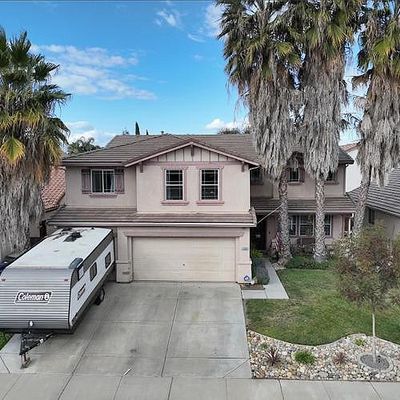 1205 Cliff Swallow Dr, Patterson, CA 95363