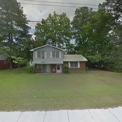 1205 W Main St, Williamston, NC 27892