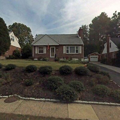 121 Glendale Rd, Havertown, PA 19083