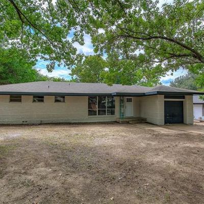 1414 Robin Dr, Sherman, TX 75092