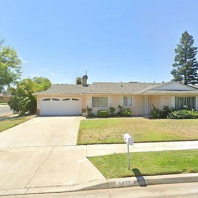 1417 W Minarets Ave, Fresno, CA 93711