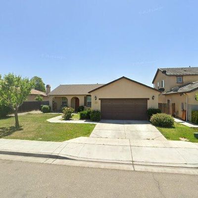 1424 La Quinta Way, Madera, CA 93638