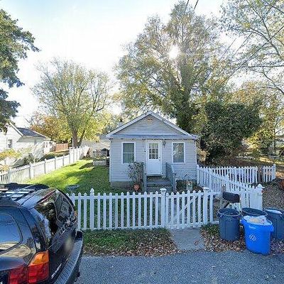 146 E Pacific Ave, Villas, NJ 08251