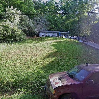 146 Park Pl, Harriman, TN 37748