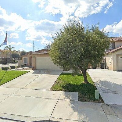 1475 Altissimo Ln, Colton, CA 92324