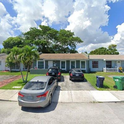 14824 Carver Dr, Miami, FL 33176