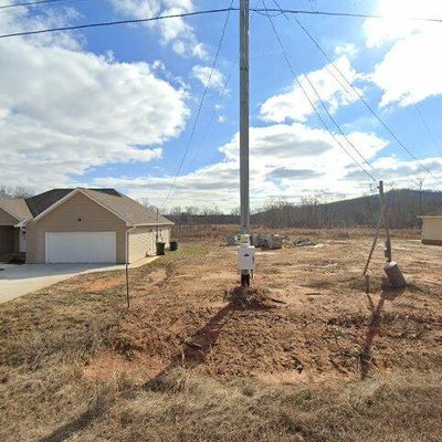 1489 Woods Cove Rd, Scottsboro, AL 35768