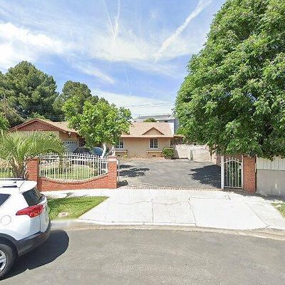 14939 Napa St, Panorama City, CA 91402