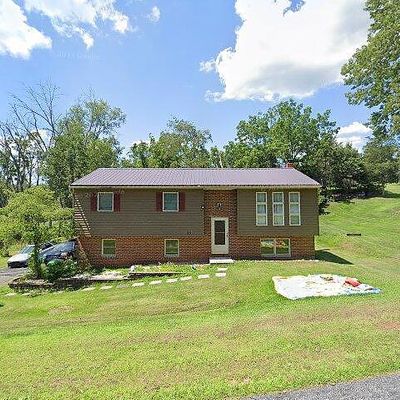 15 Bunker Ln, Etters, PA 17319