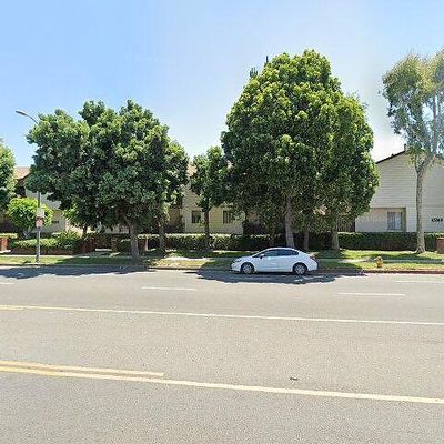 15030 Victory Blvd, Van Nuys, CA 91411