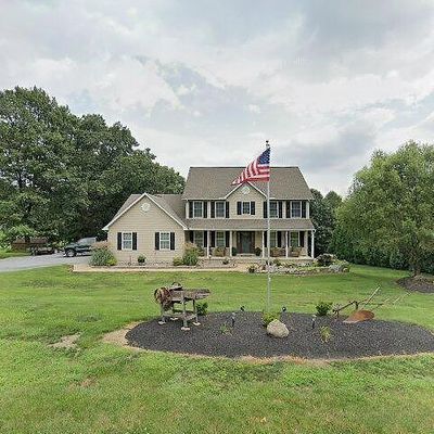 1511 Hilltop Rd, Leesport, PA 19533