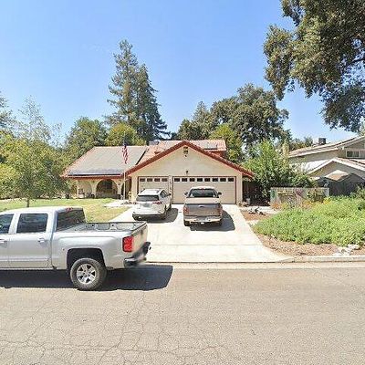 15152 Oak Ranch Dr, Visalia, CA 93292