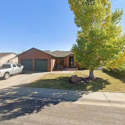 1517 Hackney Dr, Laramie, WY 82070