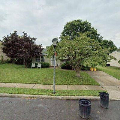 152 Independence Dr, Morrisville, PA 19067