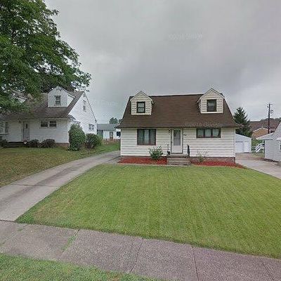 1525 34 Th St Nw, Canton, OH 44709