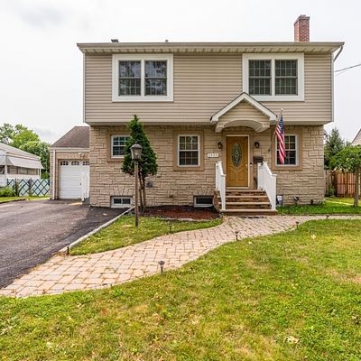 1535 Raritan Rd, Clark, NJ 07066