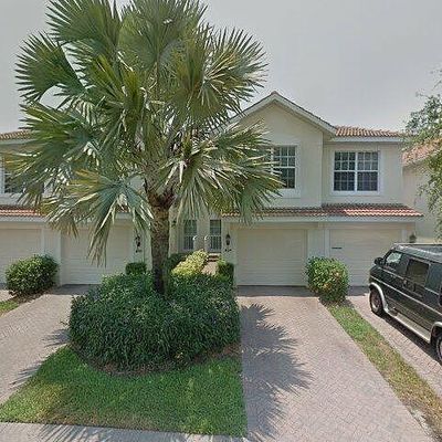 1335 Henley St, Naples, FL 34105