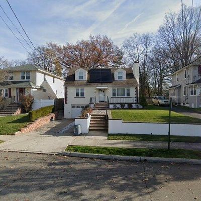 135 Park Ave, Dumont, NJ 07628