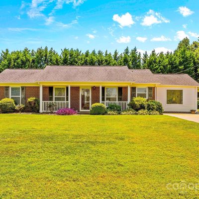 135 Park Villa Rd, Salisbury, NC 28146