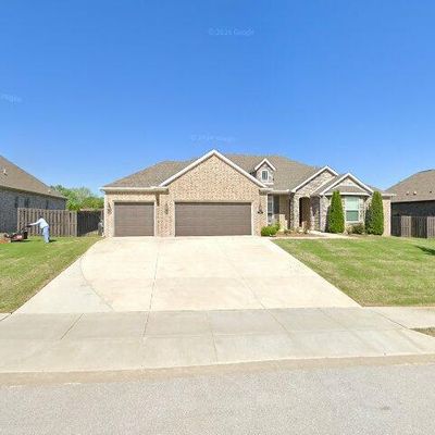 1351 Montieri Dr, Centerton, AR 72719