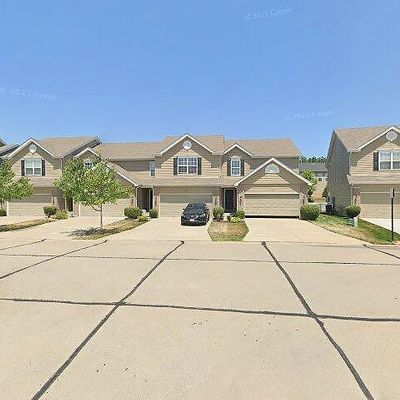 1353 New Charter Ln, O Fallon, MO 63366