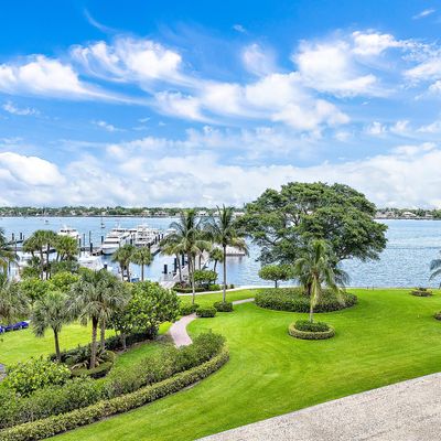 136 Lakeshore Drive, North Palm Beach, FL 33408